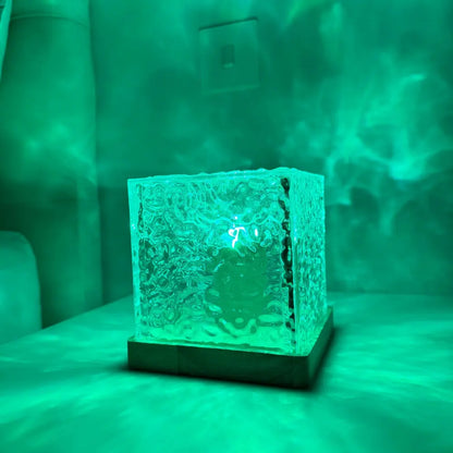 Cubo – Würfellampe mit prismatischem Licht