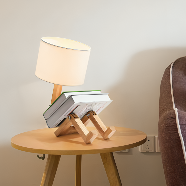 Elegante skandinavische Tischlampe mit Bücherregal