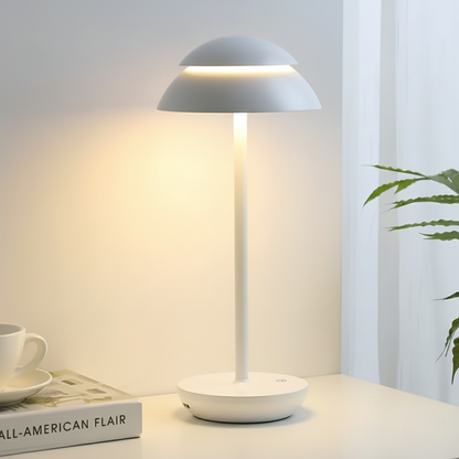 Stilvolle Aluminium-Tischlampe mit Dimmfunktion
