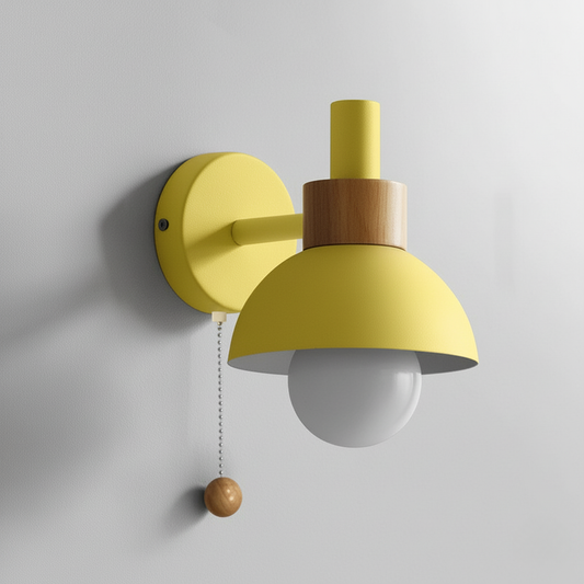 Moderne bunte Wandlampe im skandinavischen Stil