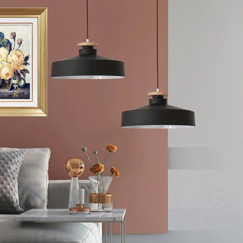 Skandinavische Holz-Pendelleuchte – Modern und Warm