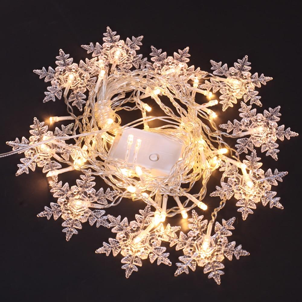 Schneeflocken-Lichterkette – Warme Winteratmosphäre
