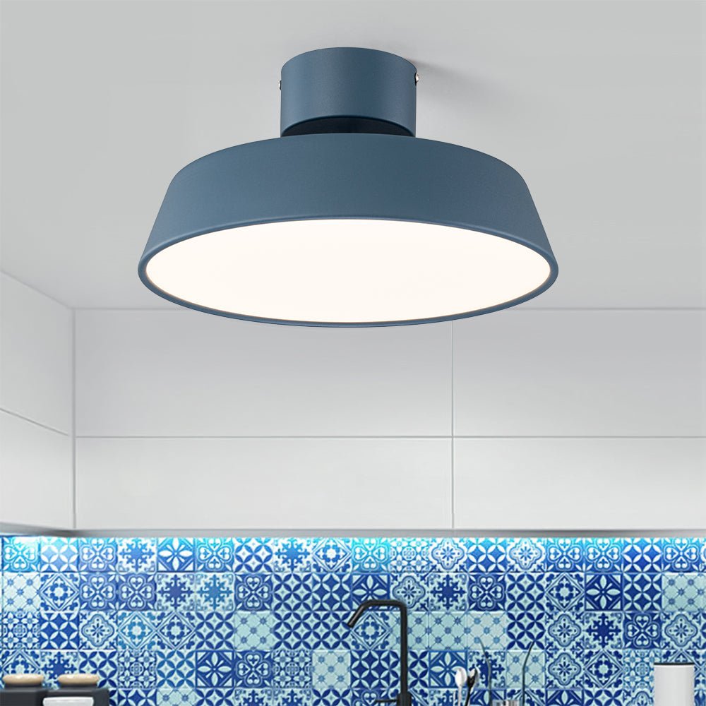 Skandinavische LED-Deckenleuchte mit Acrylschirm
