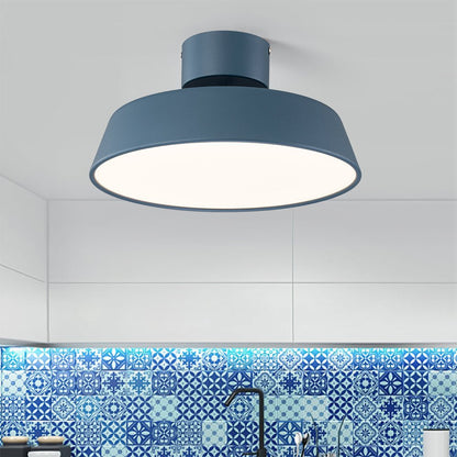 Skandinavische LED-Deckenleuchte mit Acrylschirm