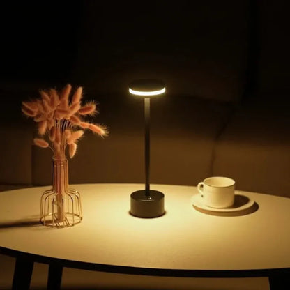 Elegante kabellose Tischlampe mit drei Lichtfarben und Dimmfunktion
